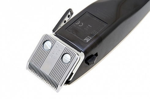 Машинка для стрижки волос белая PRIMAT с нас. № 1,3, Moser