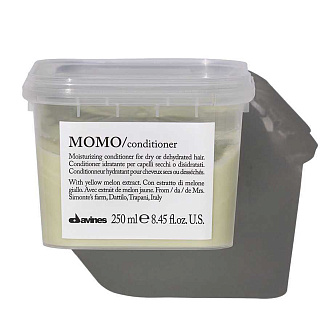 MOMO conditioner - Увлажняющий кондиционер, облегчающий расчесывание волос 250ml