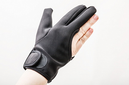 Перчатка для работы с инструментами